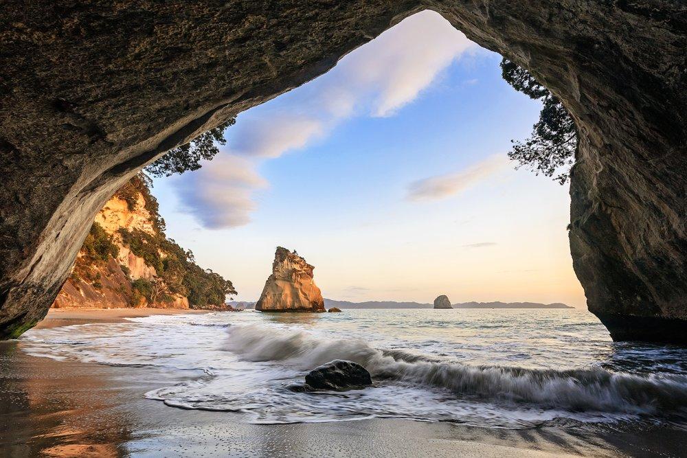 Coromandel Peninsula in New Zealand (c) Shutterstock-travellight